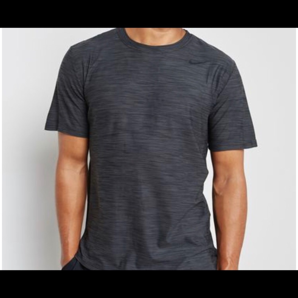 Men’s Nike T-Shirt